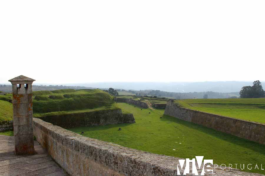 Muralla de Almeida