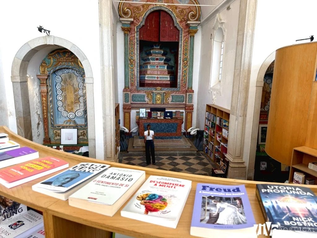 Igreja de São Tiago (Livraria de Santiago)