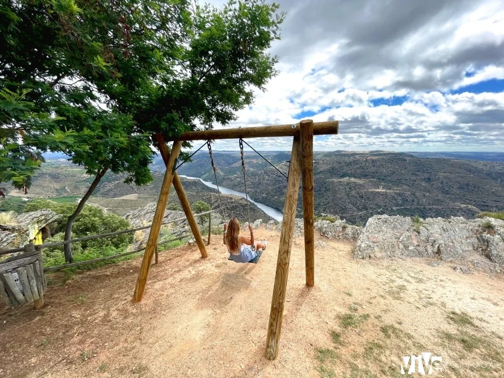 Columpio del mirador de Penedo Durão