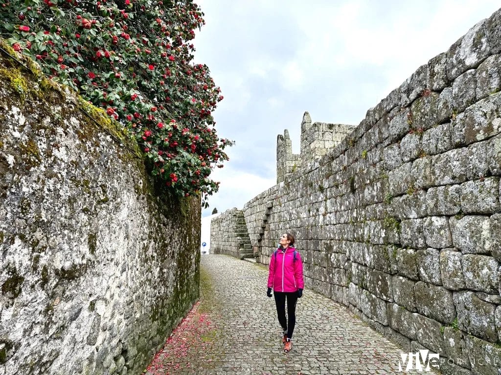 Paseando junto a las murallas de Trancoso