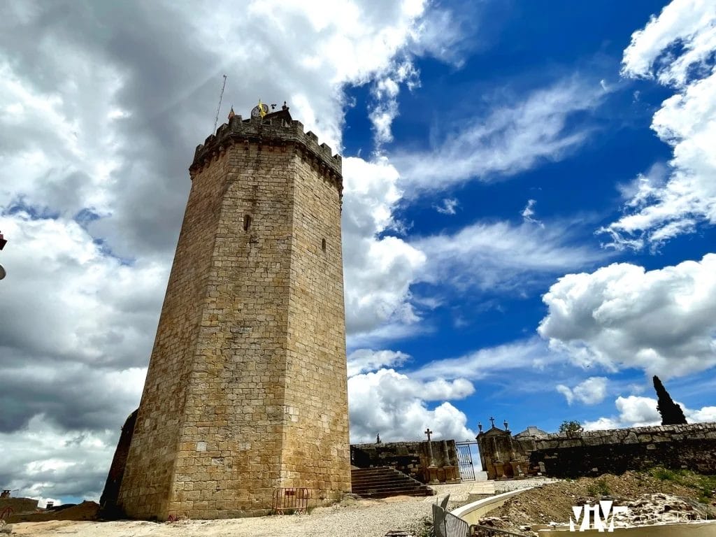 Torre do Galo de Freixo de Espada à Cinta