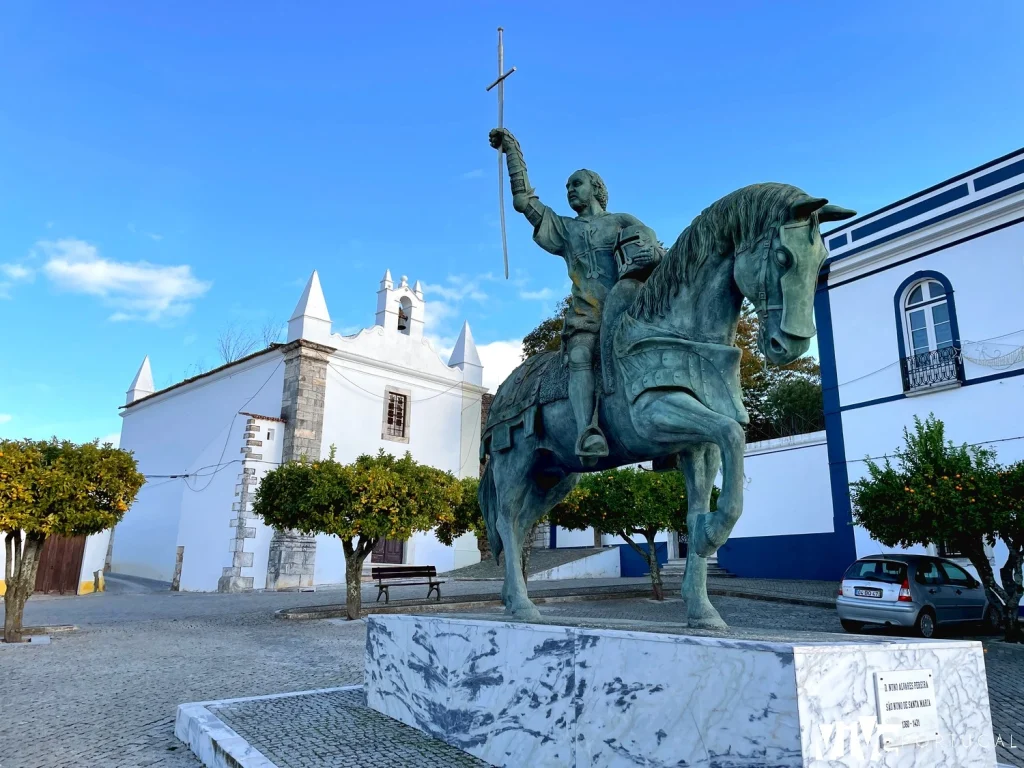 Escultura de Nuno Álvares Pereira