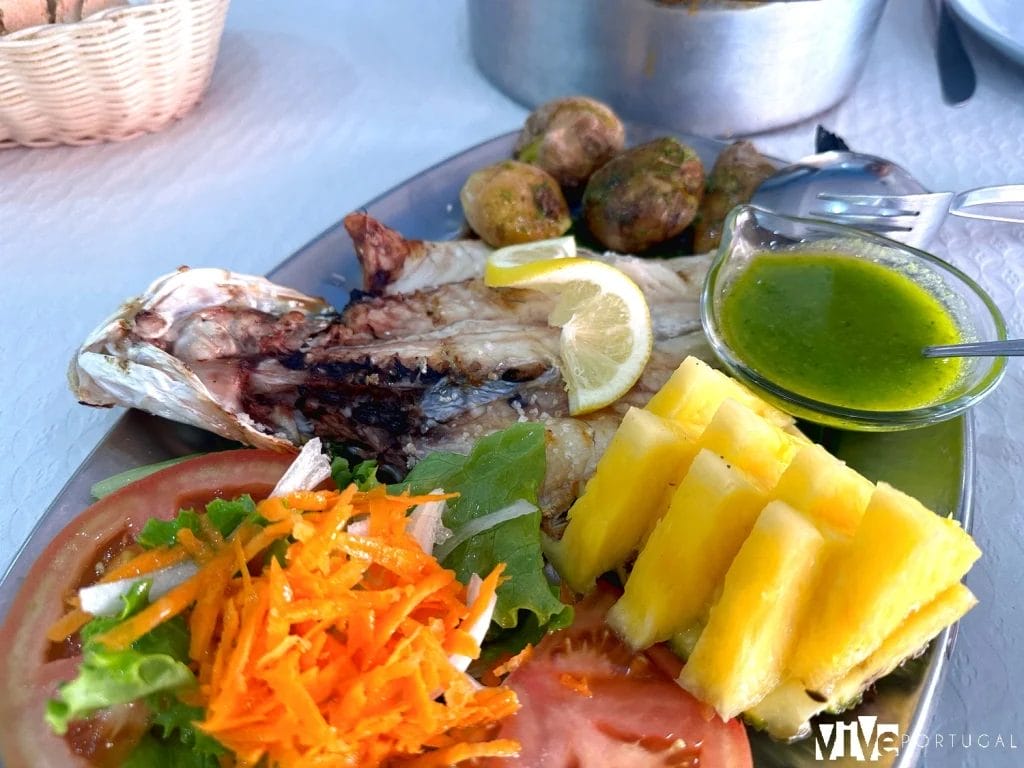 Lubina del restaurante O Pescador