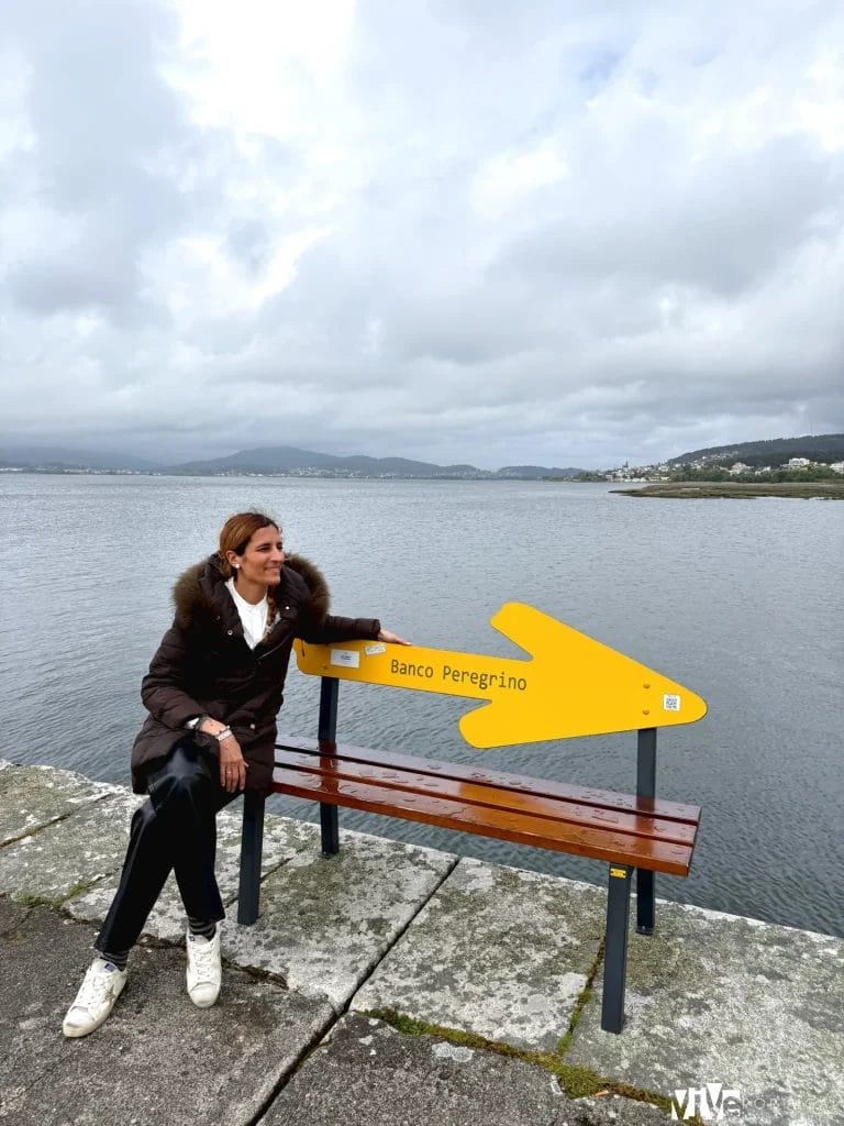 Señalización del barco del peregrino para los que opten por llegar a Caminha