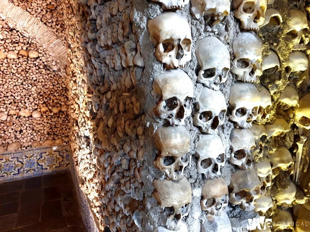 Capela dos Ossos