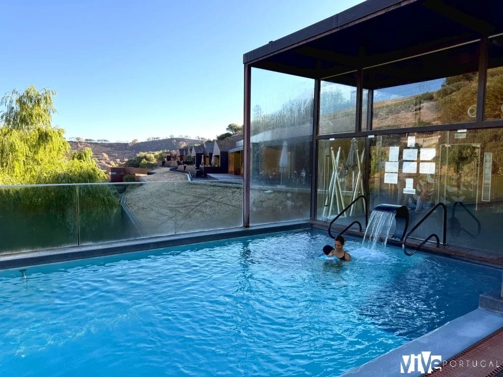 Piscina climatizada exterior